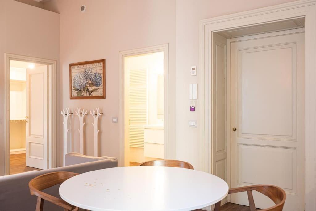 Crocetta Traviata Bilocale I Piano - Mirable Pm Apartment
